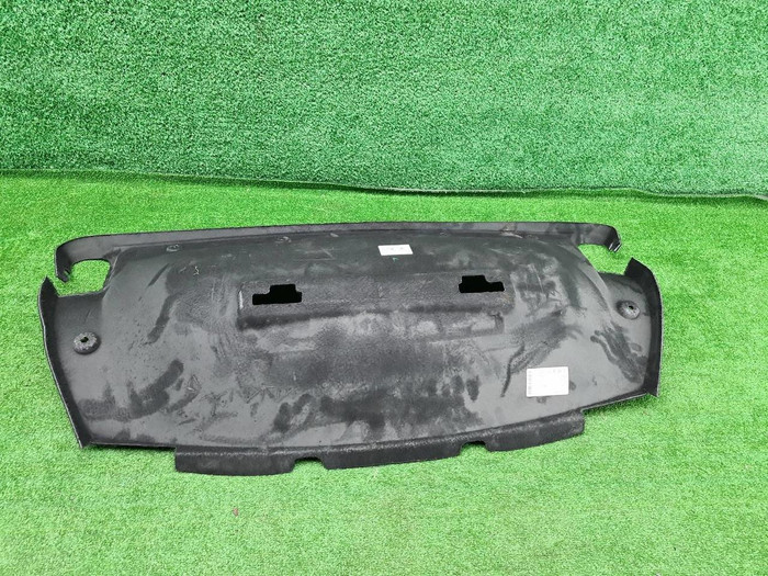 Обшивка крышки багажника Mercedes S W223 (20-нв)