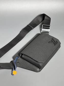 Сумка поясная Louis Vuitton Takeoff Sling