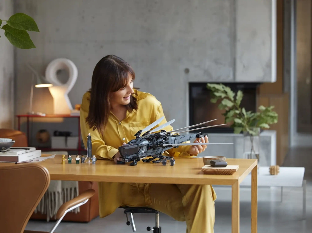 Конструктор LEGO Icons 10327 Дюна: Королевский орнитоптер Атрейдесов