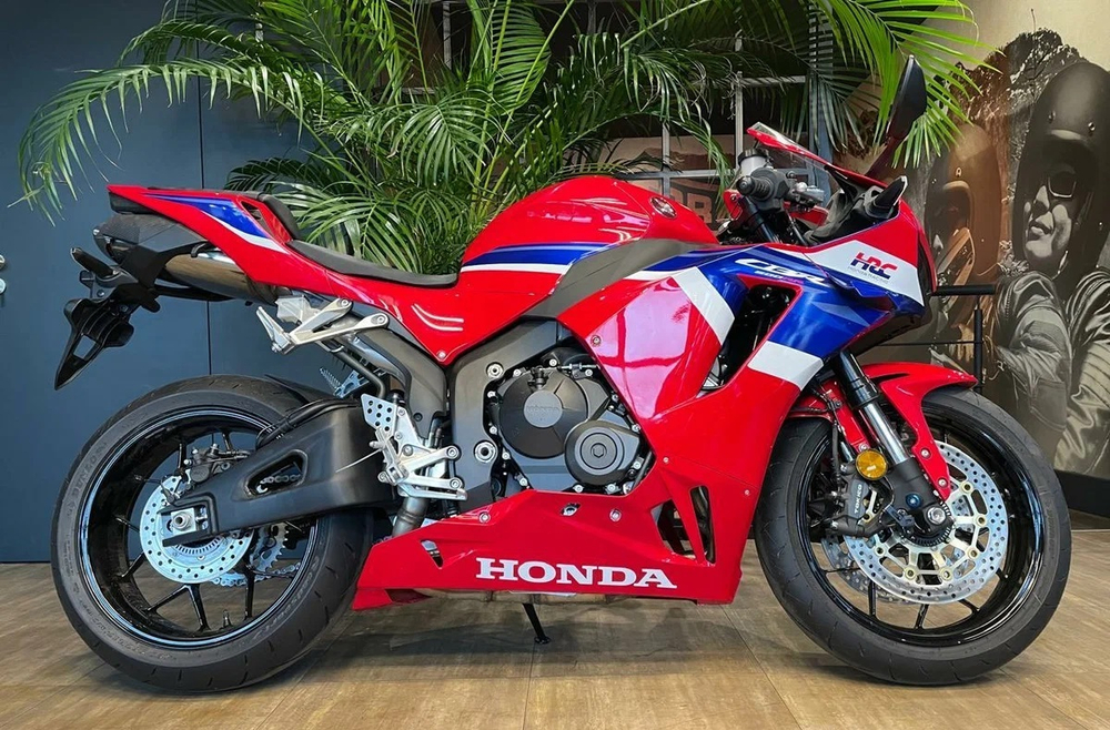 Honda CBR 600RR, 2025 (RED)