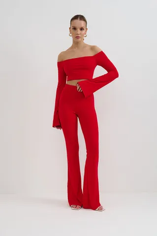 Леггинсы клеш из вискозы красного цвета