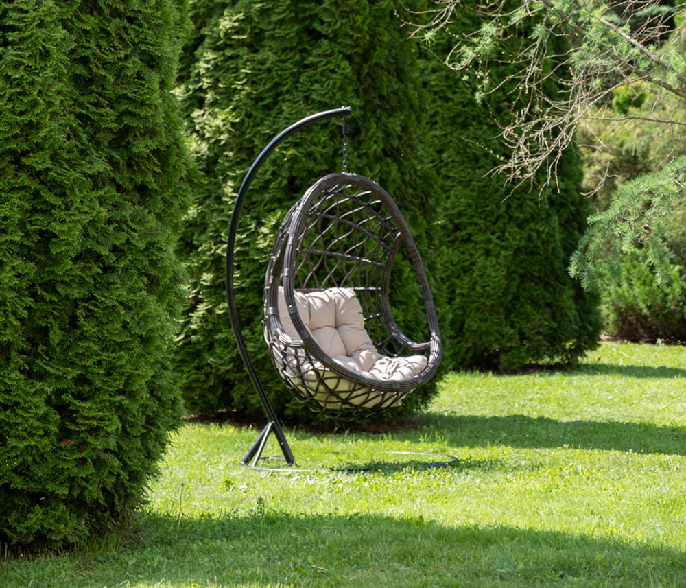 "Венеция" подвесное кресло-кокон из искусственного ротанга, цвет соломенный с бежевой подушкой