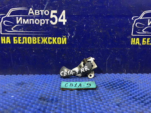 Ручка двери задней правой салонная MITSUBISHI LANCER 1994