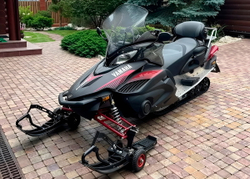 Снегоход YAMAHA Venture TF LE (2020)