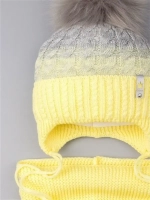 Шапка зимняя вязаная с помпоном и снуд для девочки