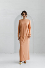 Юбка из трикотажа на резинке коралловая