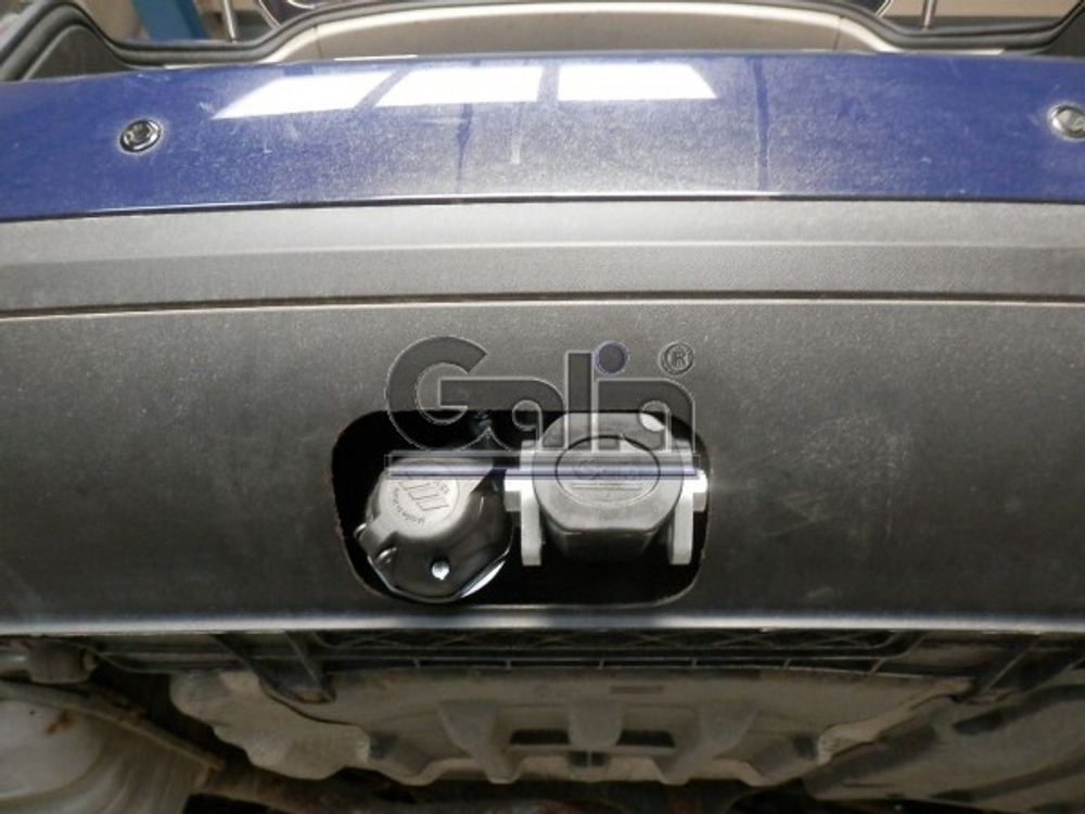 Фаркоп оцинкованный Galia V071C для Volkswagen Passat B6 2005-2010, Passat B7 2010-2015, Passat CC 2012-, Passat Alltrack B7 2012-2015(паспорт и сертификат в комплекте)(без электрики)