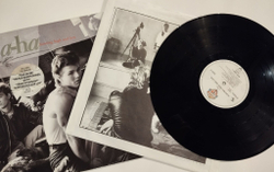 Винтажная виниловая пластинка LP A ha Hunting High And Low (Germany 1985)