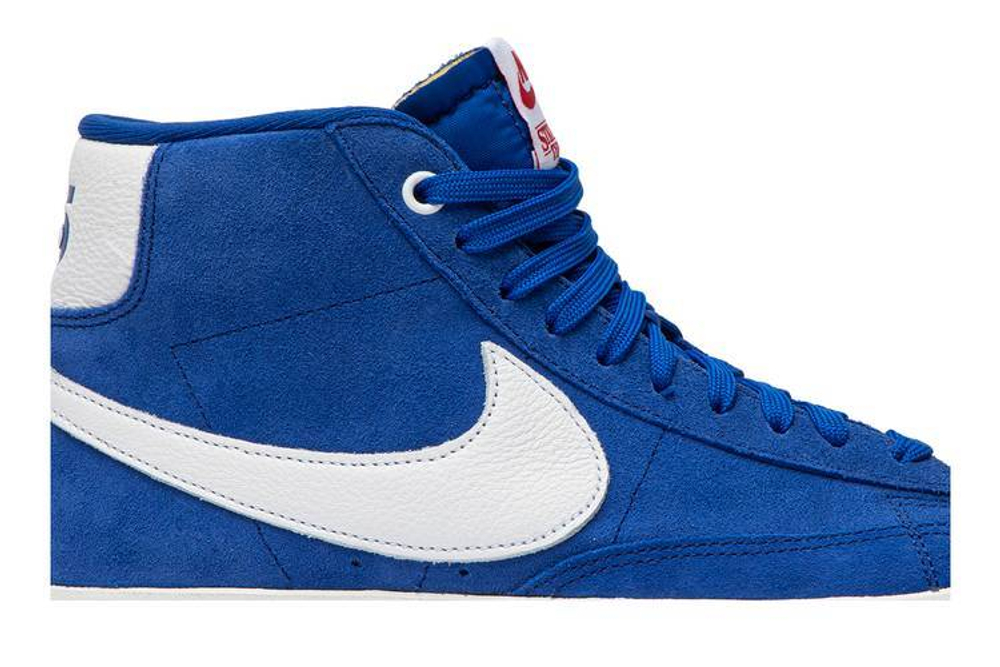 Nike blazer x stranger things store