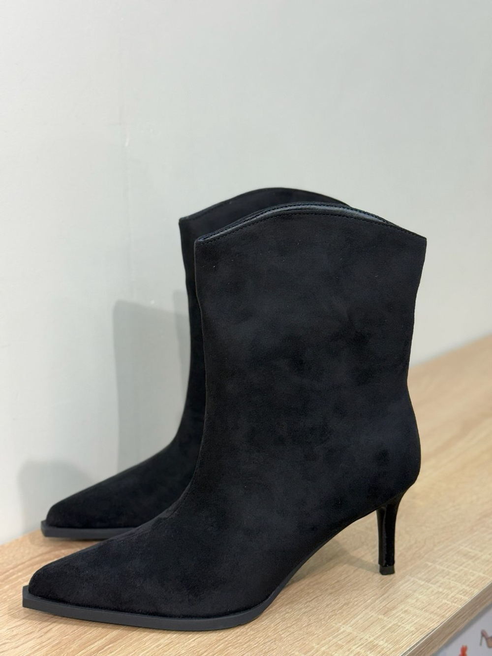 Ботильоны из эко замши