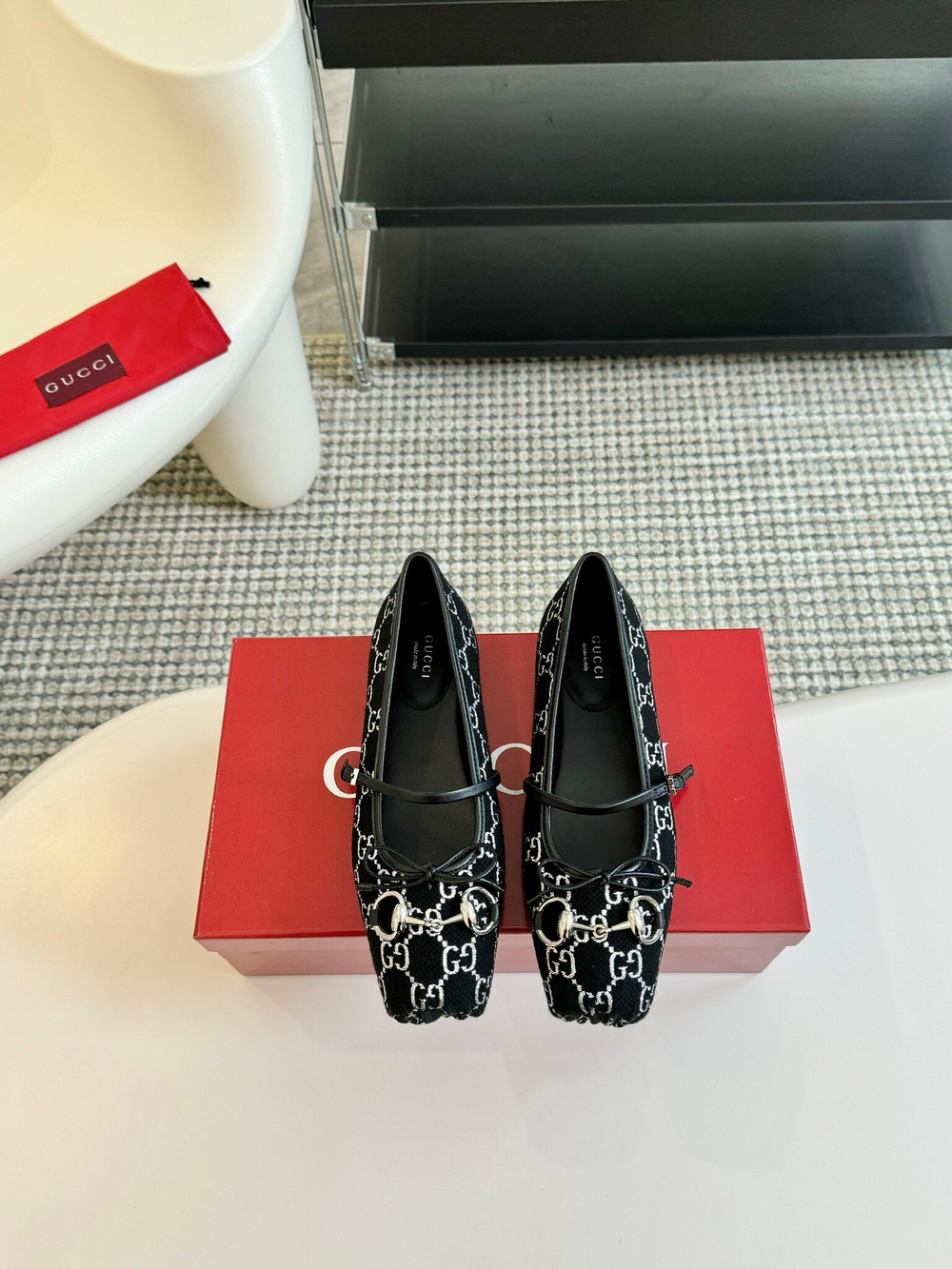 Gucci Flat