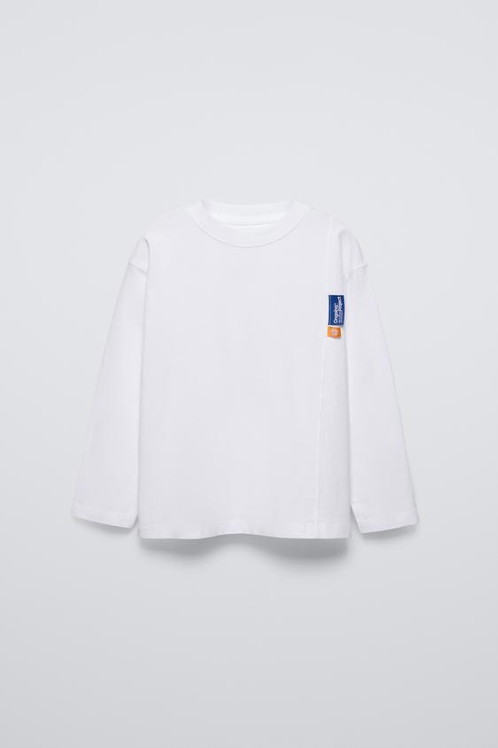 ZARA ФУТБОЛКА С НАШИВКОЙ, БЕЛЫЙ