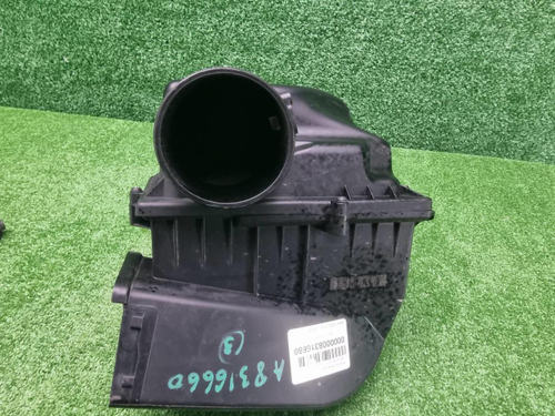 Корпус воздушного фильтра BMW 7er G11 (15-19)