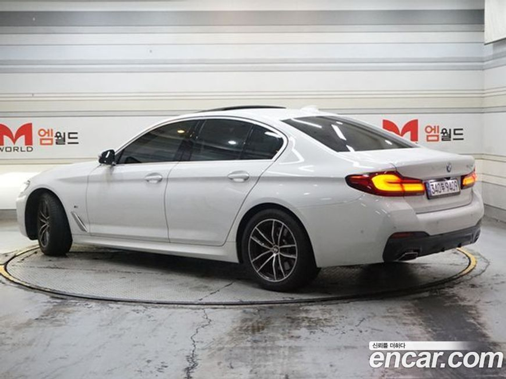 BMW 5 Series (G30) 520i M Sports (12.2022)