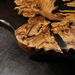 Каповый карагач эксклюзив с эпоксидной смолой