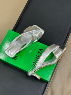 Bottega Veneta Riva Mule (6 colors)