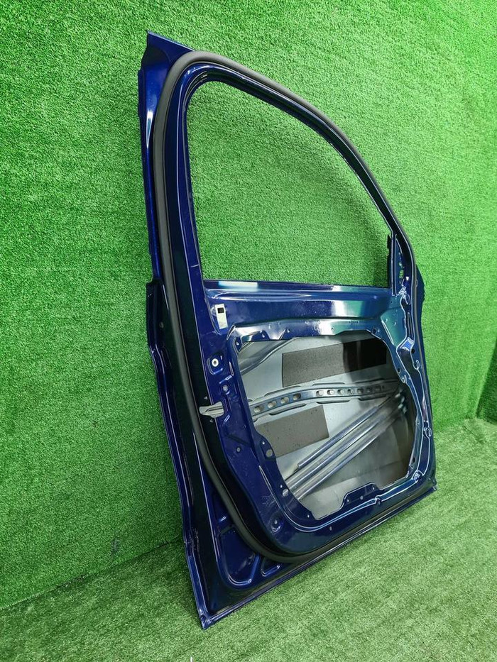 Дверь передняя левая Mercedes GLC X253 (2015-2022)