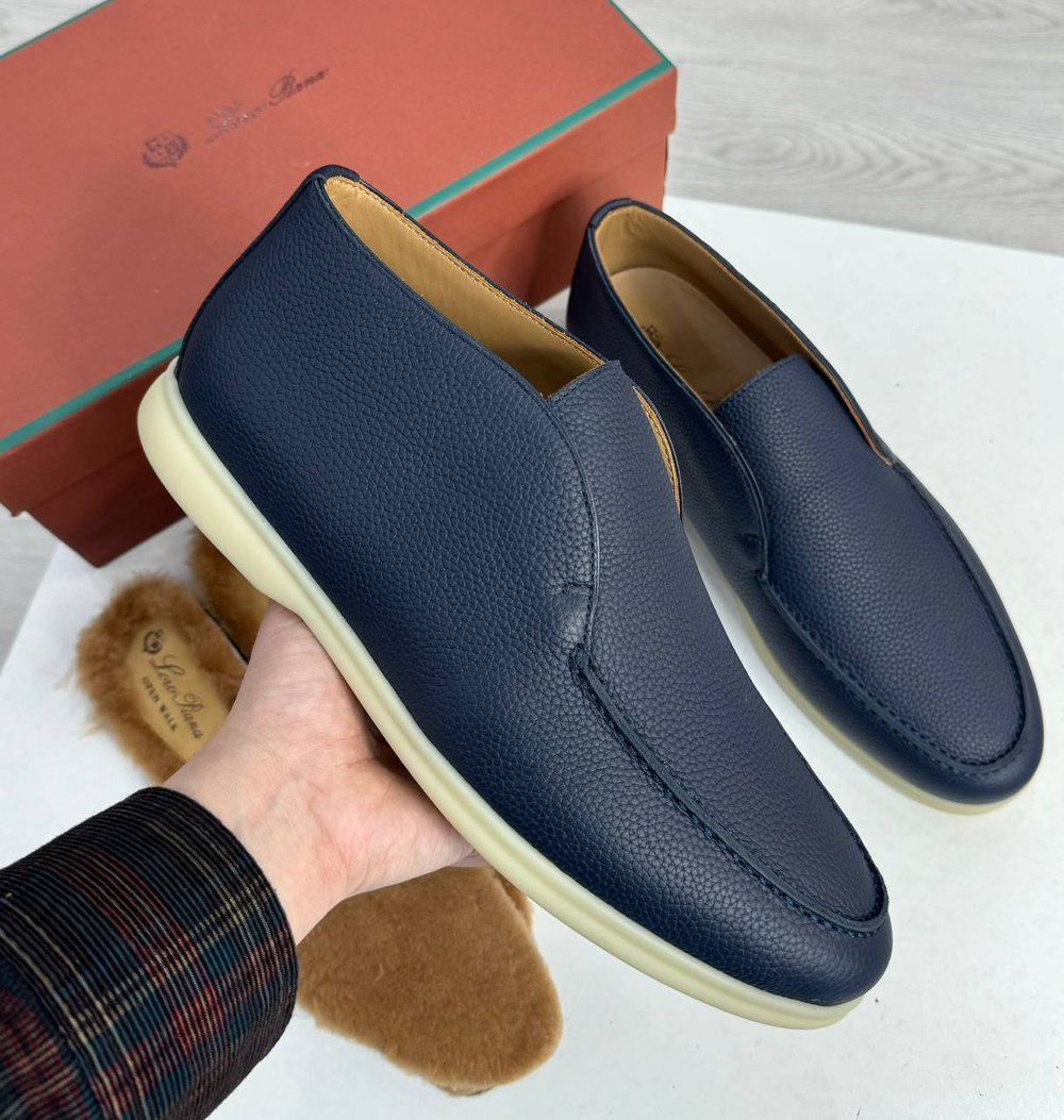 Лоферы Loro Piana с меховой стелькой