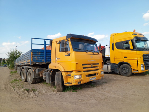 КамАЗ 65116 6x4 Седельный тягач 65116-A5 (Дизельный, 6,7 л, 292 л.с., МТ)