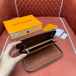 Louis Vuitton Zippy Organizer