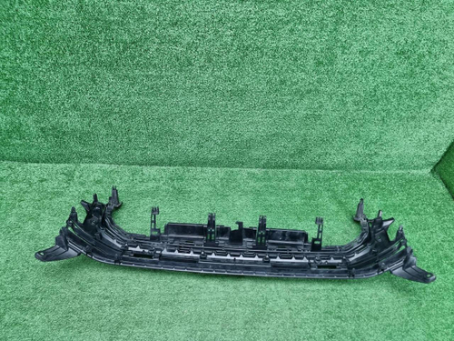 Решетка переднего бампера Land Cruiser 300 (21-нв)