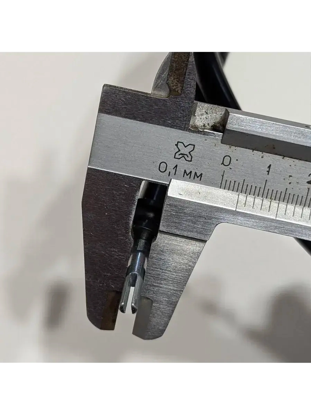 Трос спидометра (1 гайка)