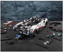 Конструктор LEGO Technic 42096 Porsche 911 RSR