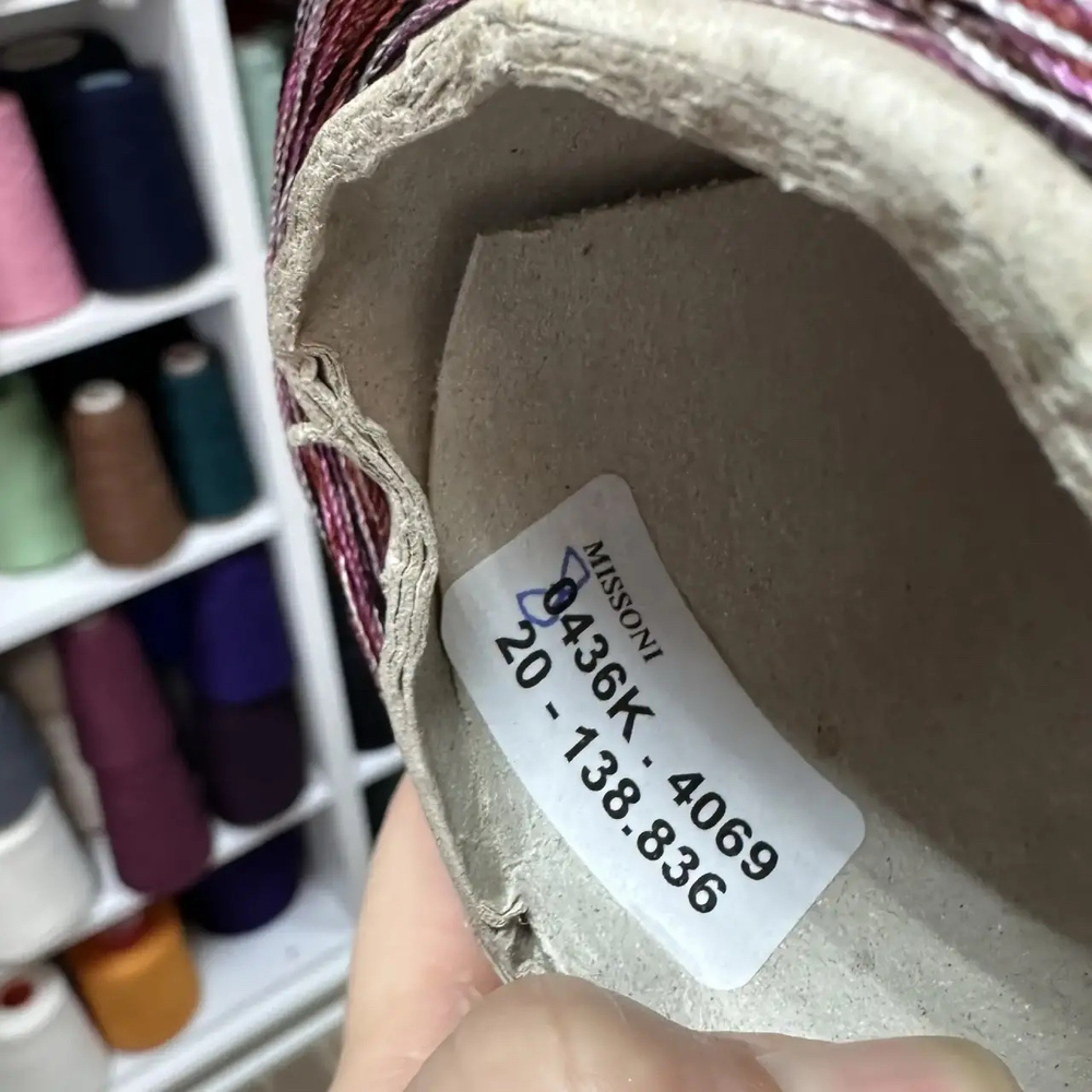 6436K - Missoni; 100% вискоза; 650м/100гр; col. 4069, цвет: розовый, фуксия, коричневый, черный