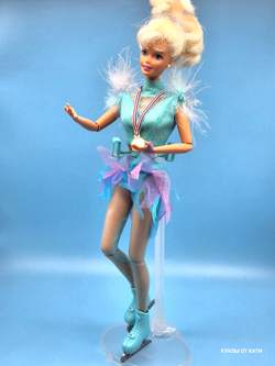 Кукла Барби Олимпийская фигуристка Olympic Skater Barbie 1997