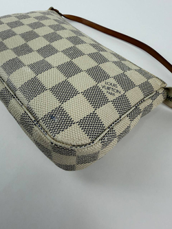 Сумка Louis Vuitton Pochette Accessoires