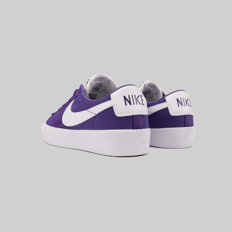 Кеды Nike SB Zoom Blazer Low Pro GT артикул:DC7695-500 - купить в магазине Дайс