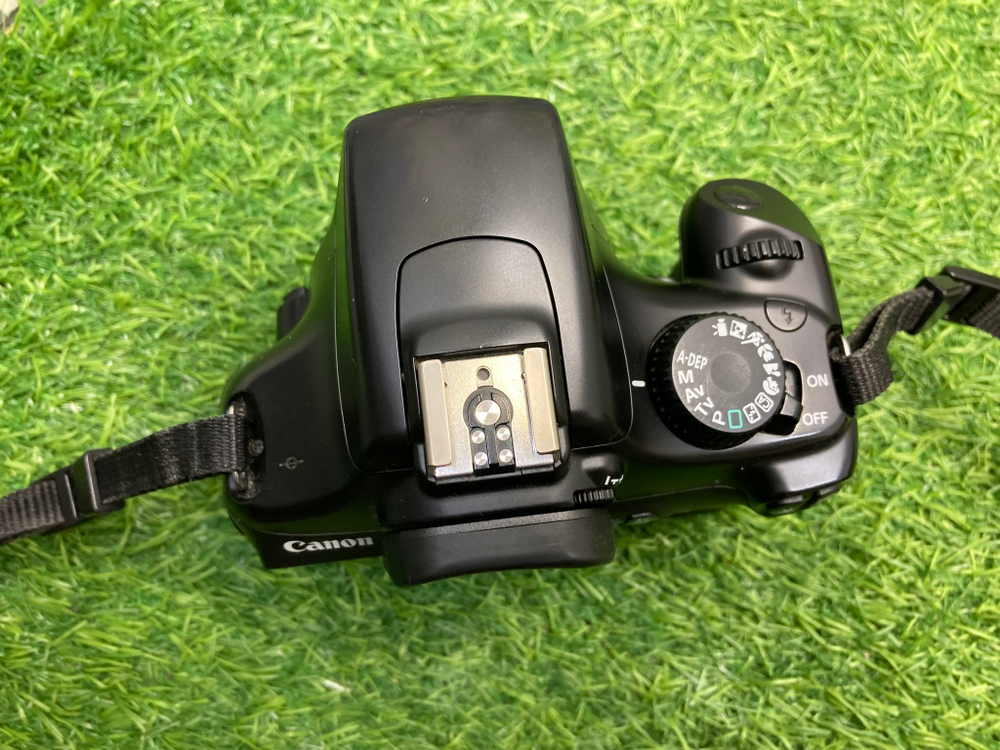 Canon EOS 1100D 19600 кадров