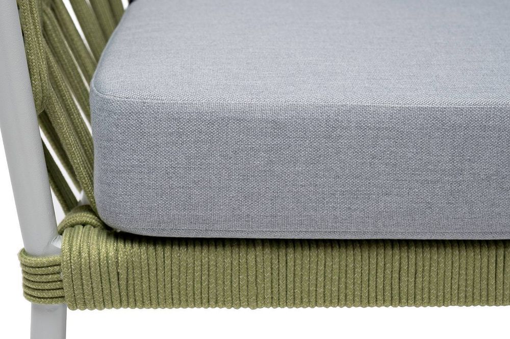 "Диего" диван 2-местный плетеный из роупа, каркас алюминий светло-серый (RAL7035) муар, роуп салатовый меланж круглый, ткань светло-серая