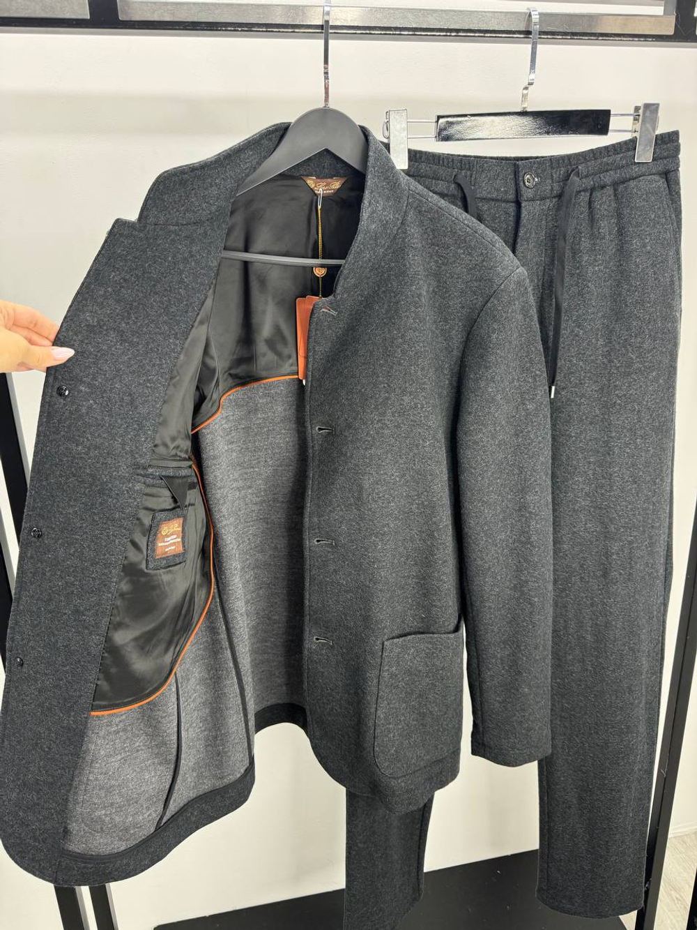 Прогулочный костюм Loro Piana