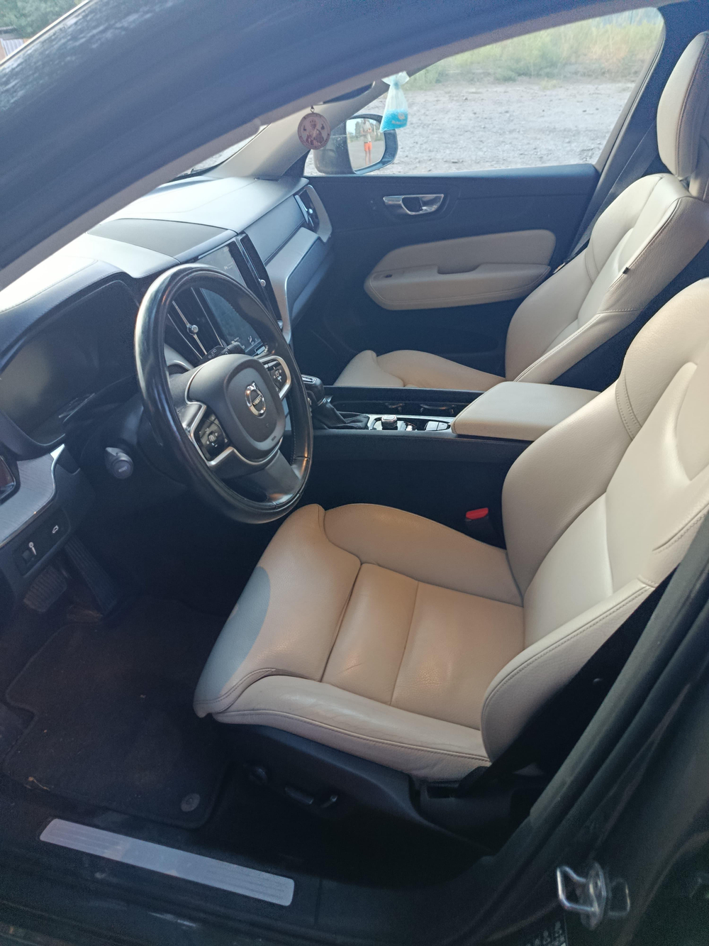 Volvo XC60 D4 Inscription 8AT