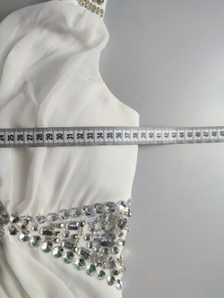 Платье нарядное 40 размер