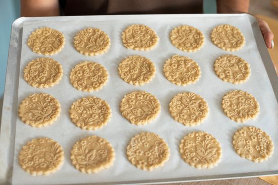 Малая скалка с узором Землянички