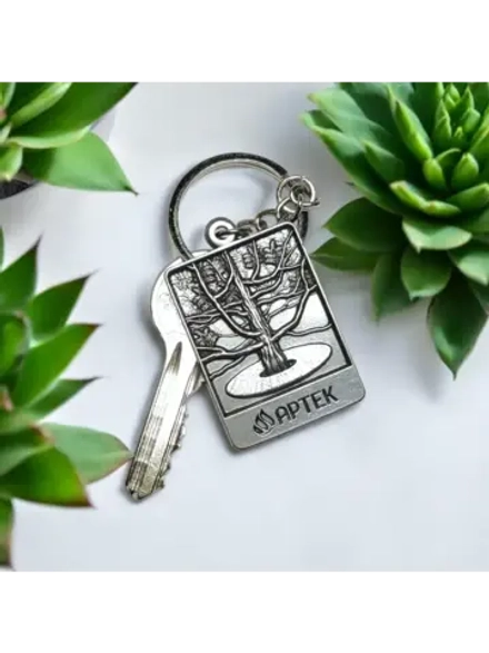Брелок металлический