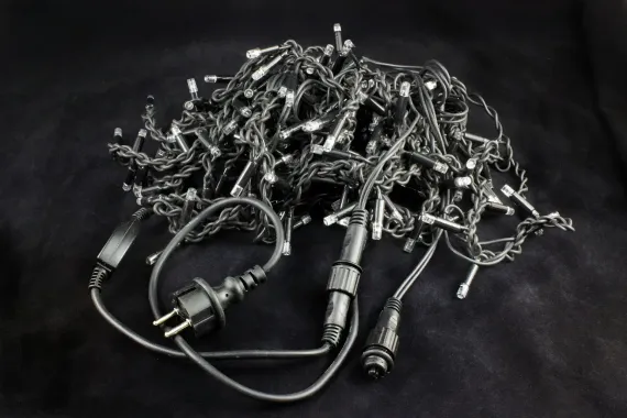 Бахрома-каучук 204 LED 6 м. 0,3*0,4*0.6 теплый белый, черн.пр., уличная IP65, Winner (ww.02.7B.204+)