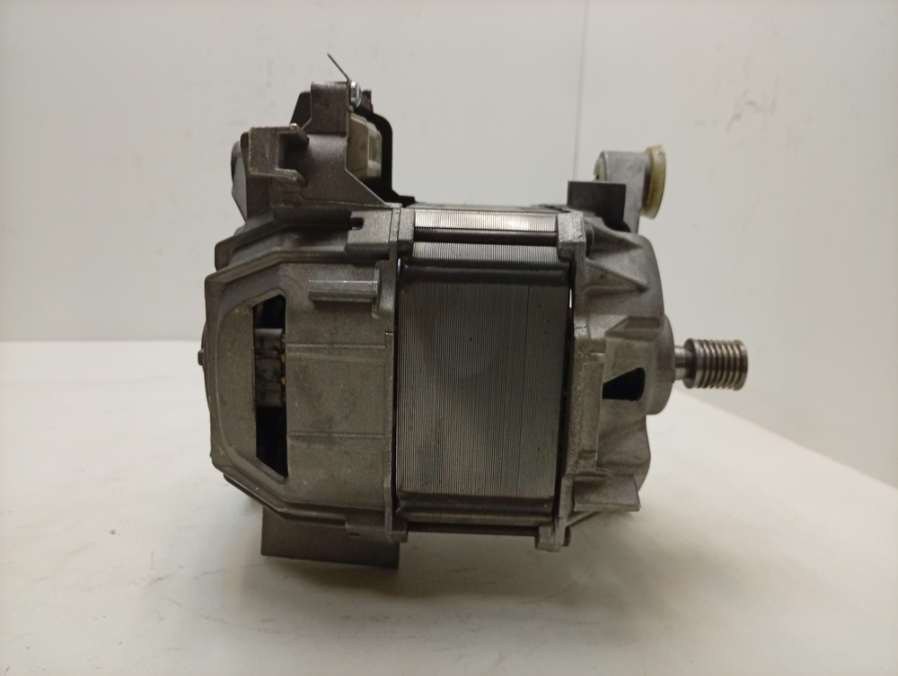 WLF24271CE/02 кт31 Двигатель (мотор) стиральной машины Bosch Siemens 144797 б/у