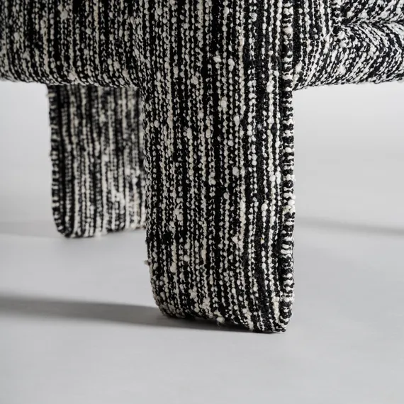 Современное кресло Kostov