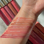 Rare Beauty Stay Vulnerable Glossy Apricot  Блеск-бальзам для губ