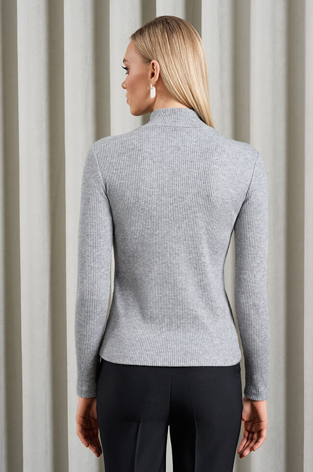 22934 Джемпер женский (серый меланж)