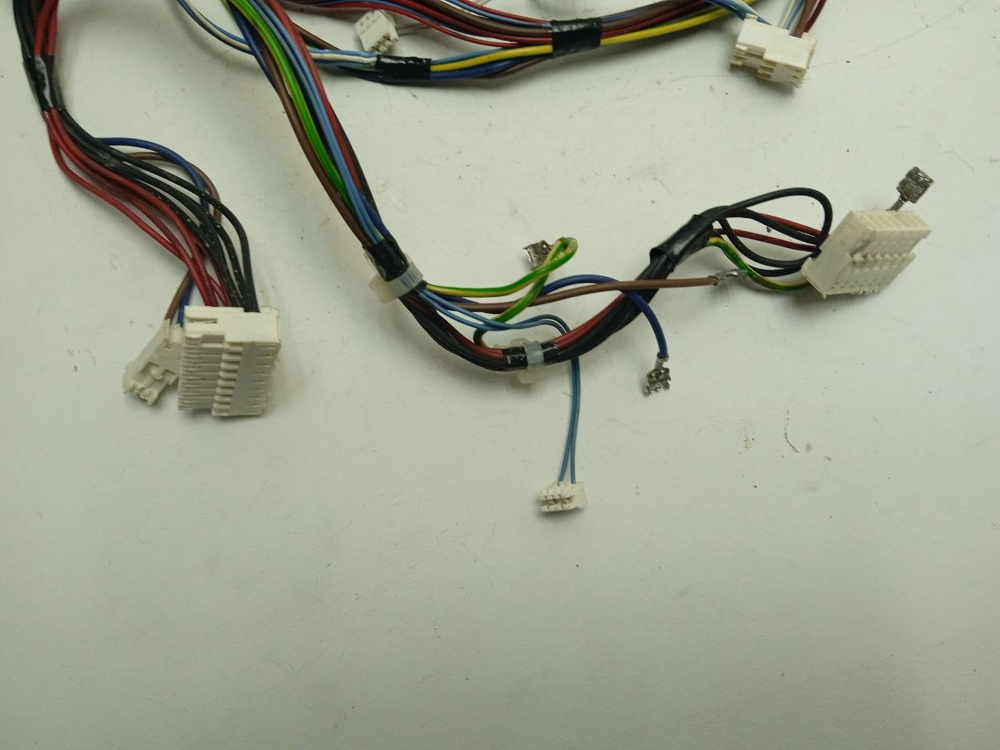 VMUF 501 B кт4 Проводка для стиральных машин Hotpoint-Ariston VMUF 501 B б/у