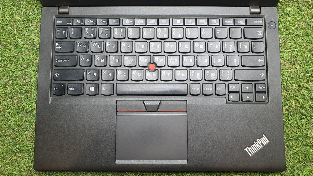 Ноутбук Lenovo i5-6/16Gb/ThinkPad X260 20f5s2r800/Windows 10