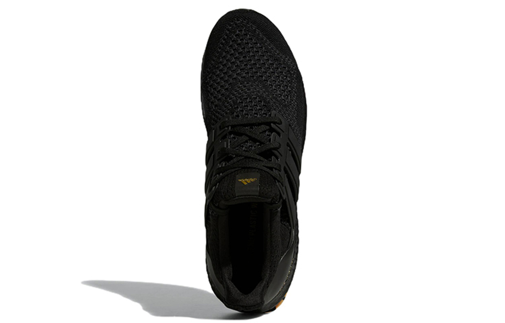 Кроссовки Adidas Predator Accelerator Trainers