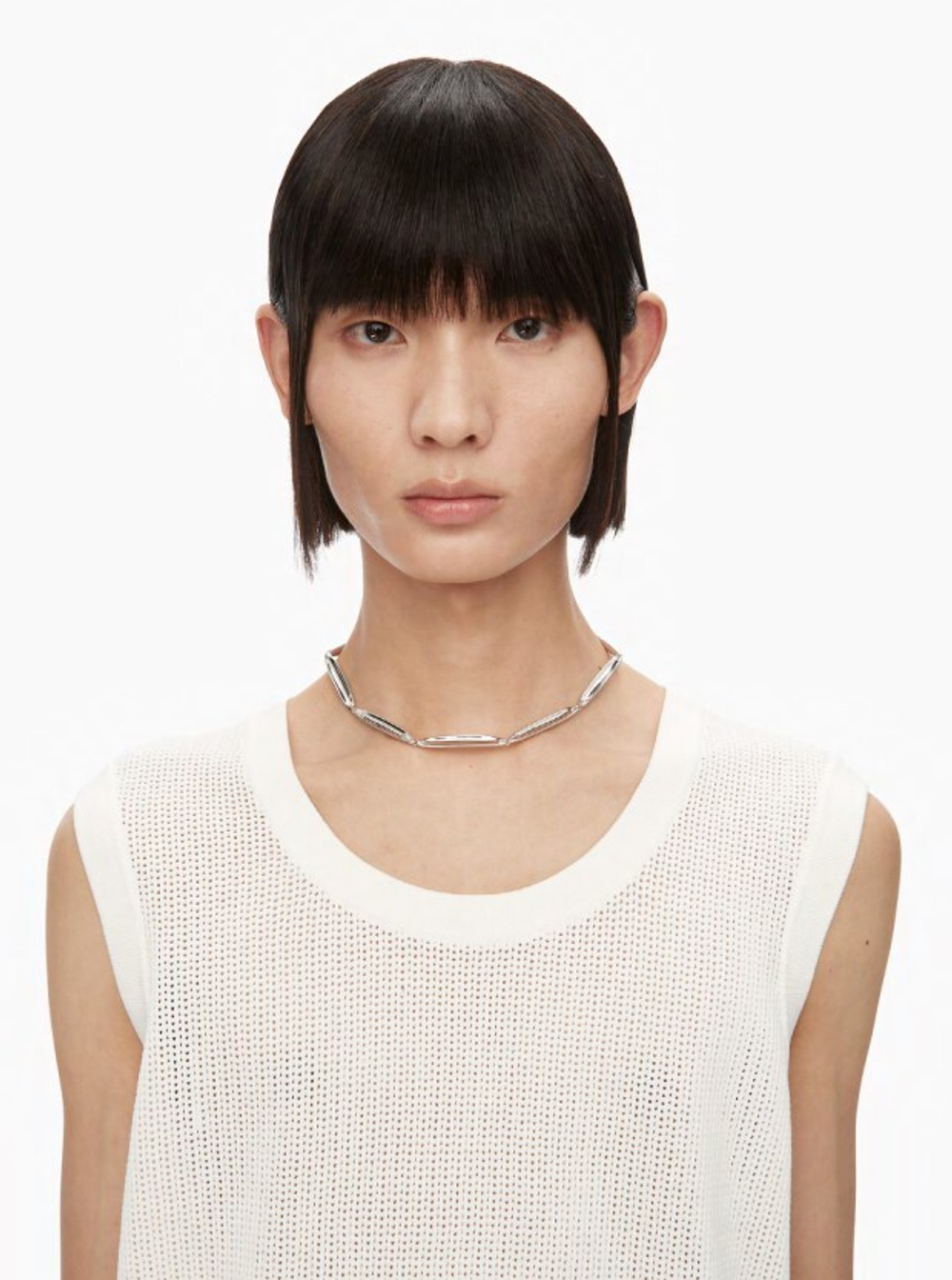 KVK BAROQUE Loop White Concave Short Necklace