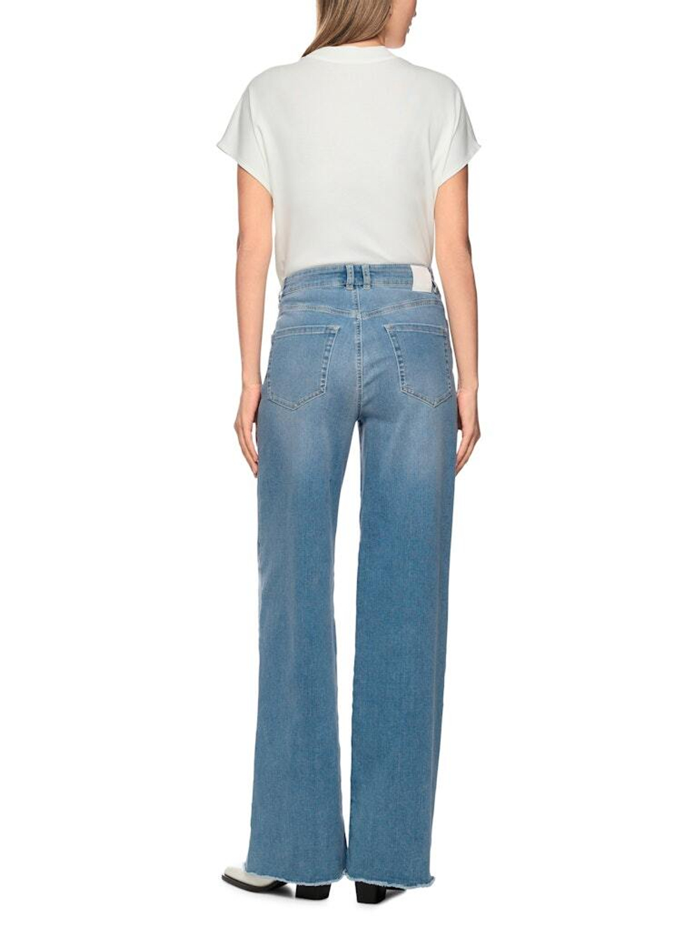 AP 82.23 D51 WARRI  джинсы