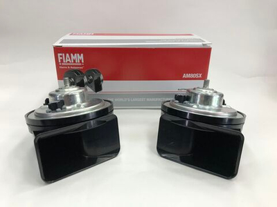 Звуковые сигналы FIAMM AM80SX 932822Z (к-т 2шт. с разъёмами Renault, GM, Ford)