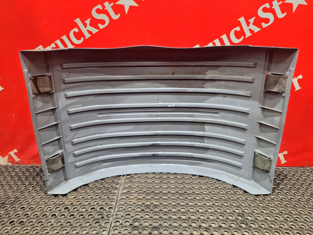 Крыло заднее верхняя часть